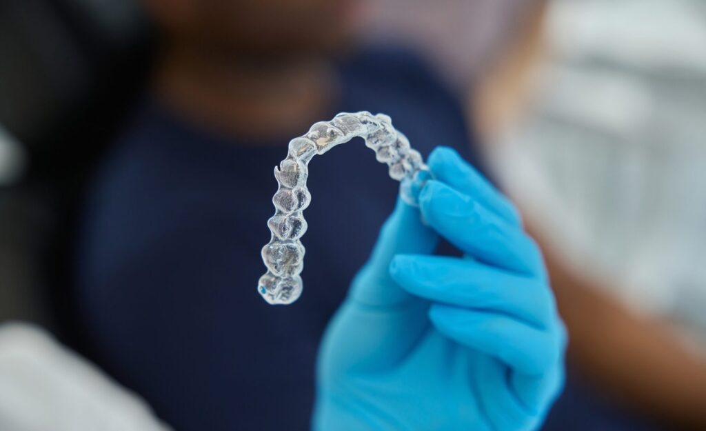 Can Clear Aligners Fix Crowded Teeth, Gaps, and Bite Problems?
